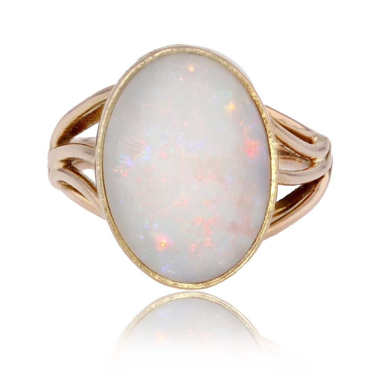 Bague ancienne opale et or - Castafiore