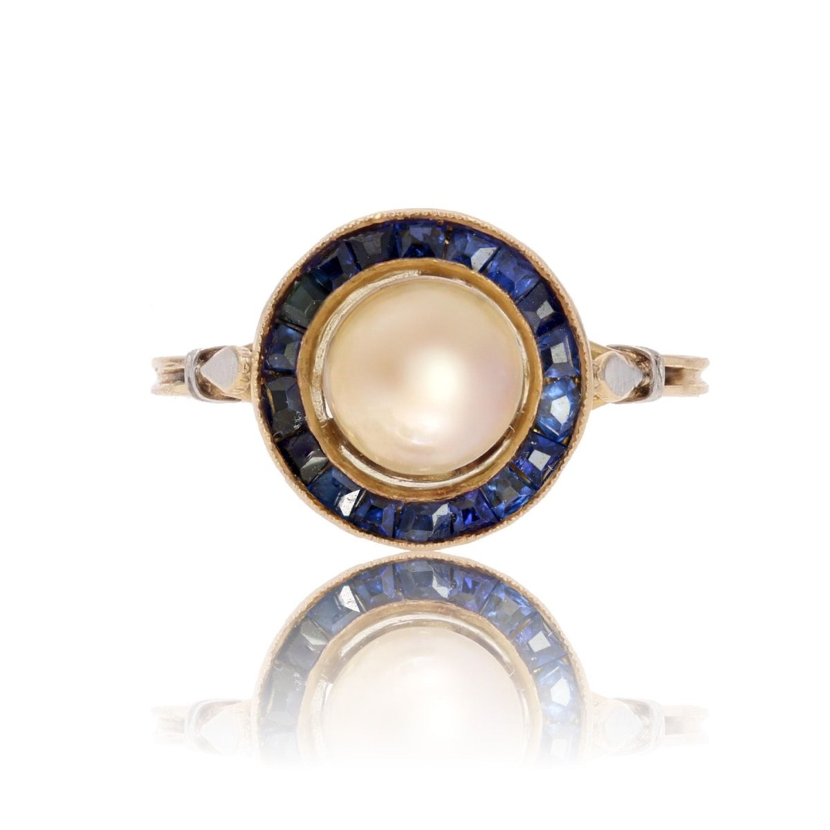 Bague ancienne perle saphirs calibrés - Castafiore