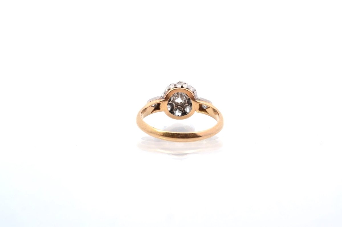 Bague ancienne sertie de diamants - Castafiore