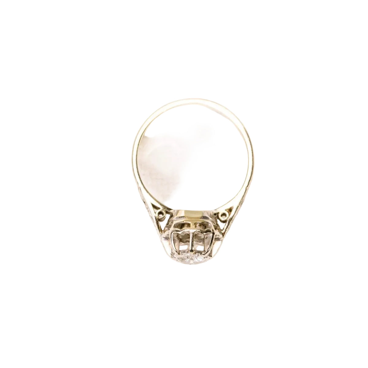 Bague ancienne, solitaire diamant en serti illusion, en or blanc et platine - Castafiore