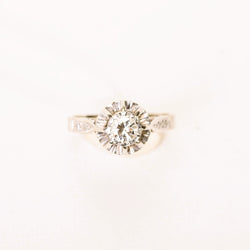 Bague ancienne, solitaire diamant en serti illusion, en or blanc et platine - Castafiore