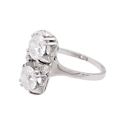 Bague ancienne "Toi & Moi", platine, diamants. - Castafiore