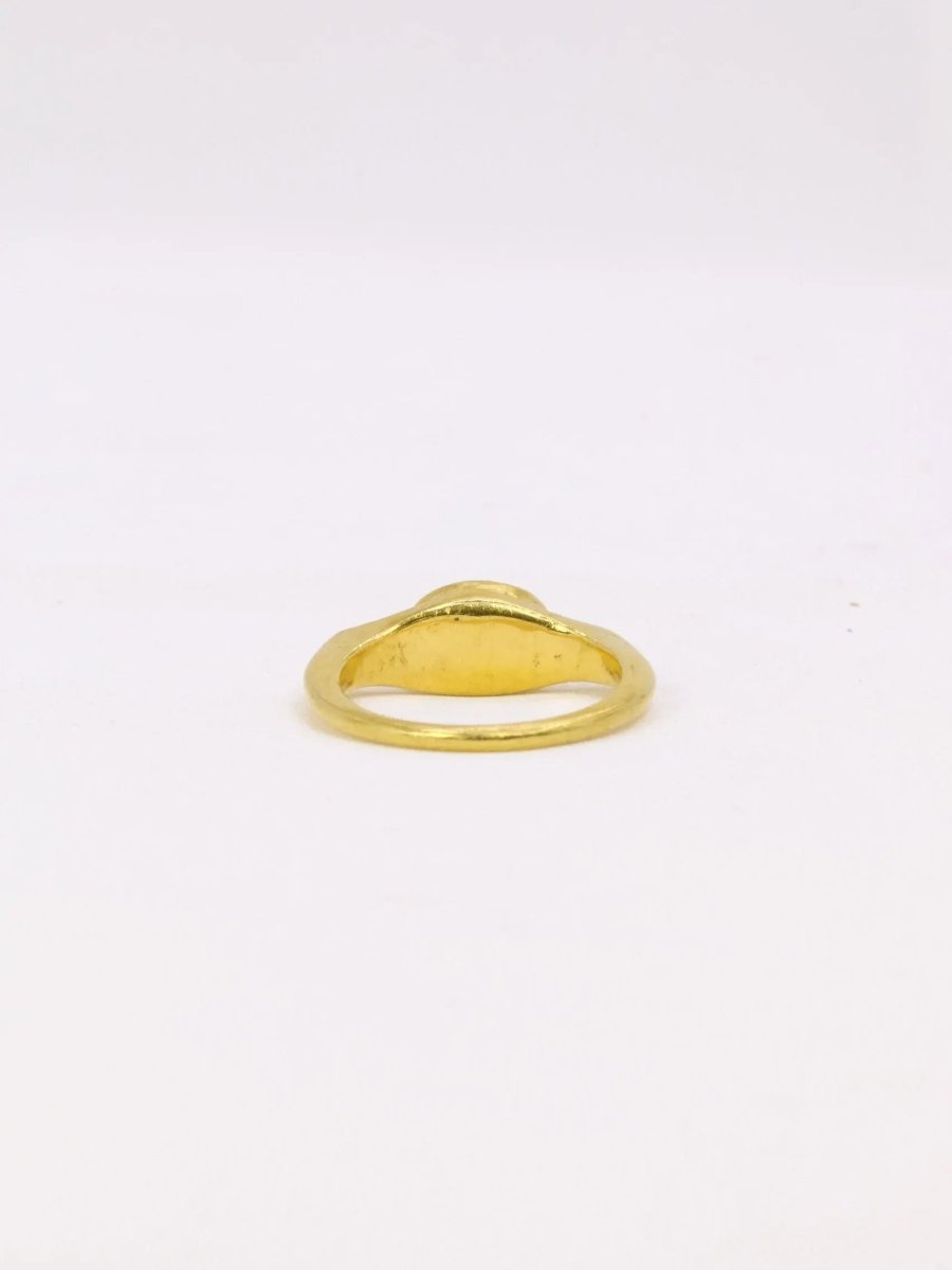 Bague antique intaille romaine sur agate figurant Athena de profil - Castafiore