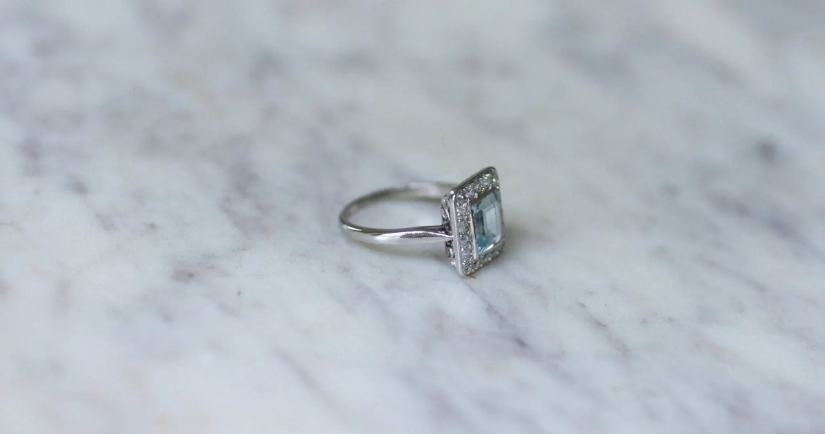 Bague Art Déco Aigue-Marine et Diamants - Castafiore