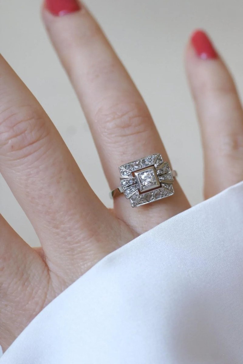 Bague Art Deco Carrée Diamants - Castafiore