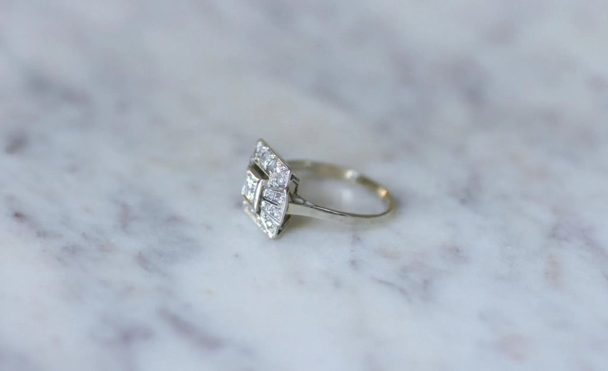 Bague Art Deco Carrée Diamants - Castafiore
