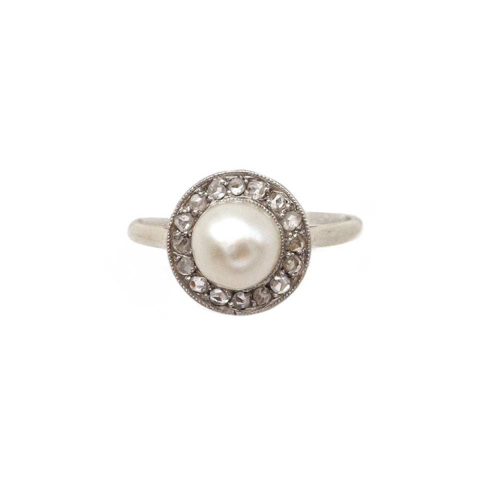 Bague ART DECO Cible en or blanc et diamants - Castafiore
