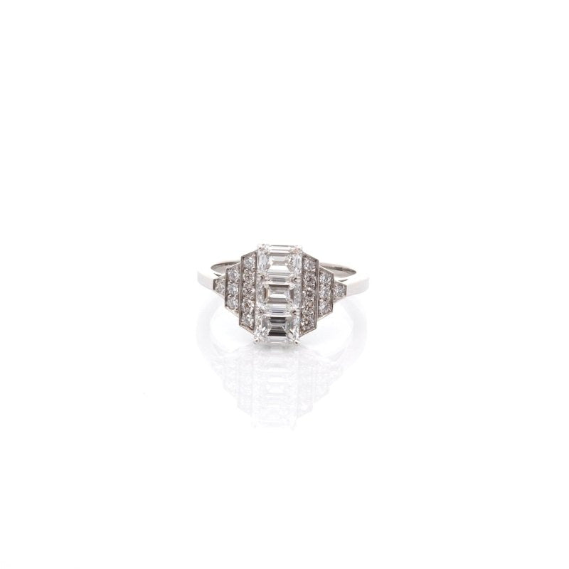 Bague art déco diamants de taille émeraude - Castafiore