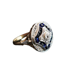 Bague Art Déco Diamants Et Saphirs Calibrés. - Castafiore