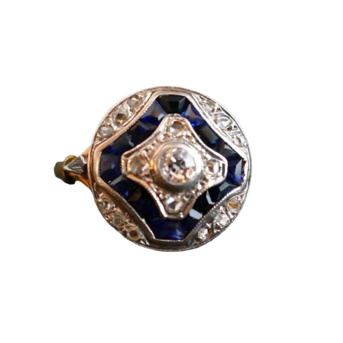 Bague Art Déco Diamants Et Saphirs Calibrés. - Castafiore