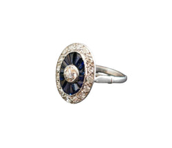 Bague Art Déco Diamants Et Saphirs Calibrés, Platine. - Castafiore