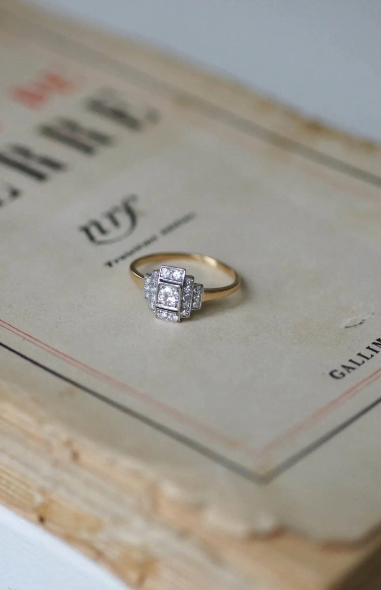 Bague Art déco Diamants Or Jaune et Platine - Castafiore