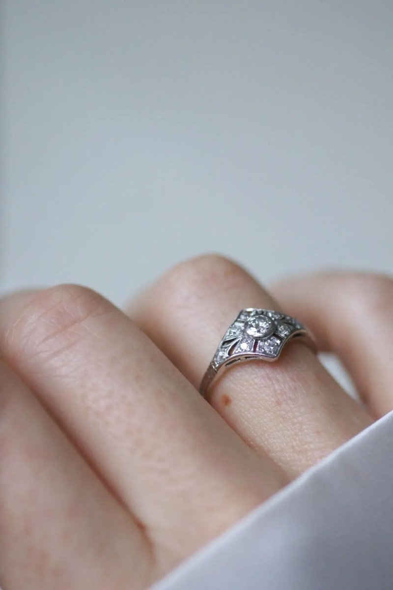 Bague Art Déco Diamants sur Platine - Castafiore