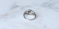 Bague Art Deco Dôme Ajouré Diamants - Castafiore