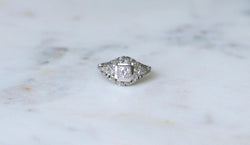 Bague Art Deco Dôme Ajouré Diamants - Castafiore