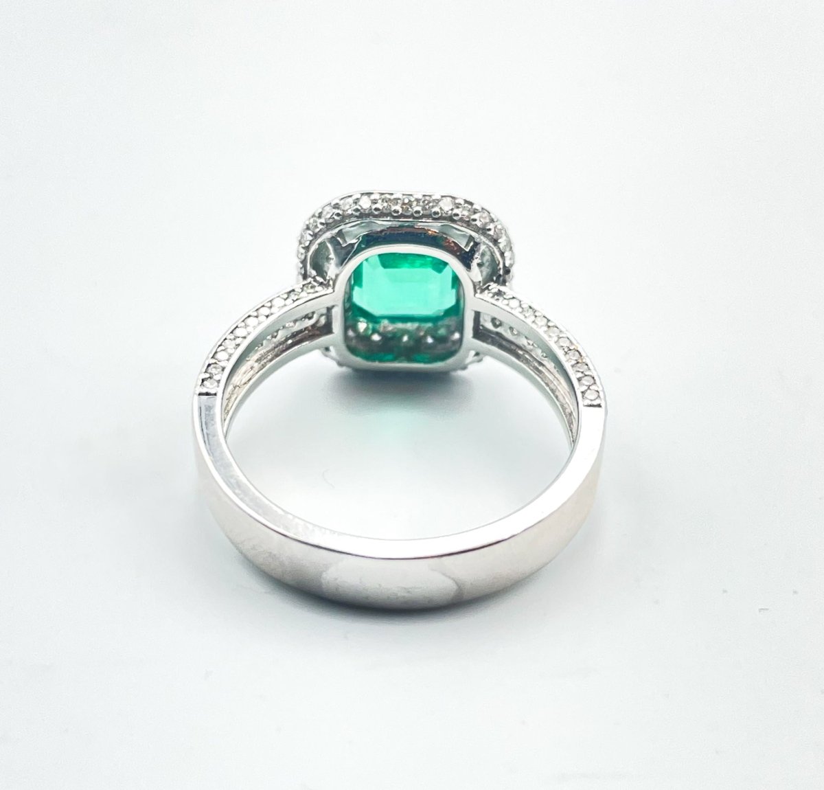 Bague Art Déco Emeraude et Diamants - Castafiore