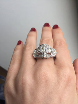 Bague Art déco en or blanc et diamant - Castafiore