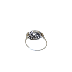 Bague Art Déco en or blanc et diamants - Castafiore