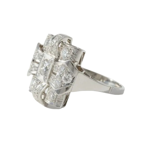 Bague Art Déco en or blanc et diamants - Castafiore