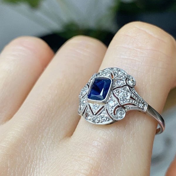 Bague Art Déco en or blanc et platin - Castafiore