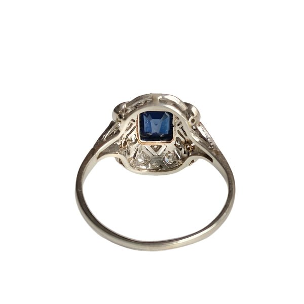 Bague Art Déco en or blanc et platin - Castafiore