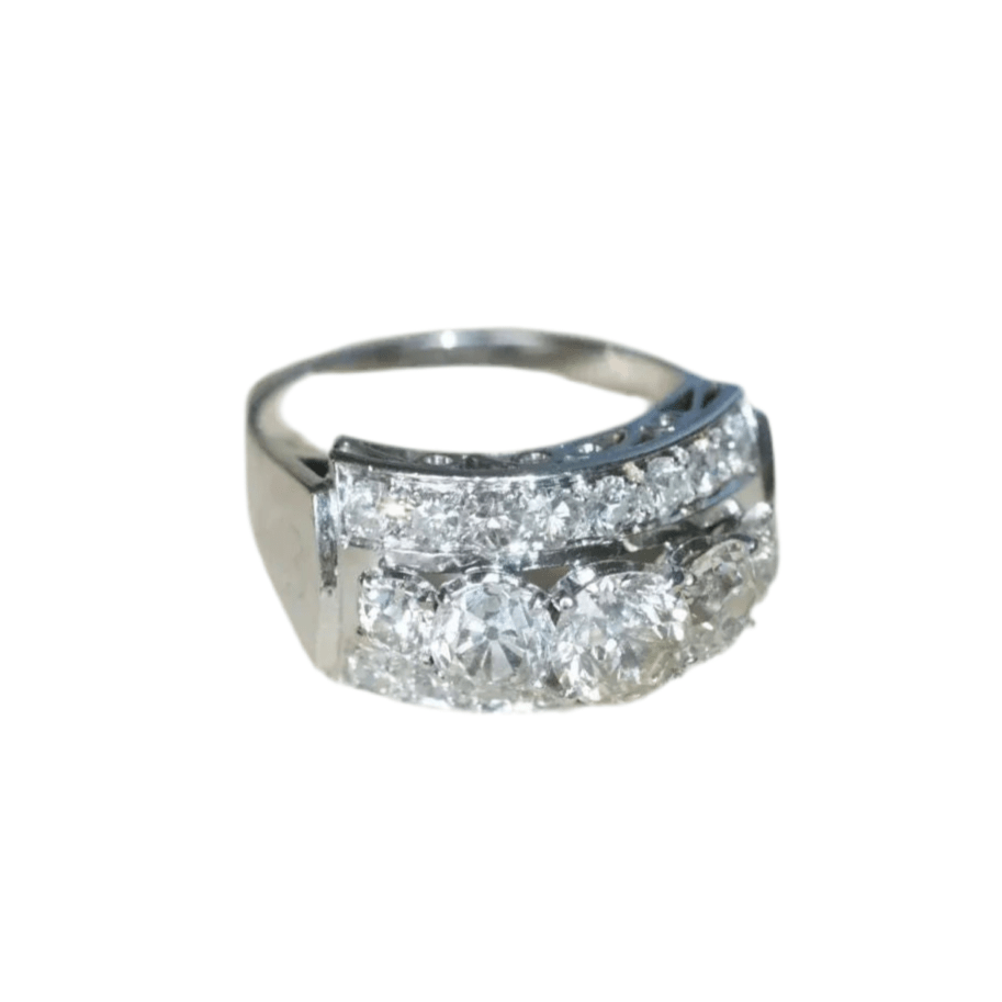 Bague Art Déco en or blanc, platine et diamants - Castafiore