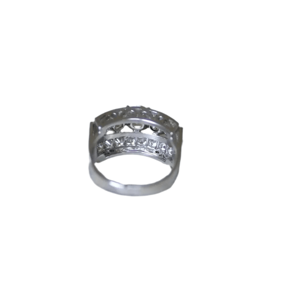 Bague Art Déco en or blanc, platine et diamants - Castafiore