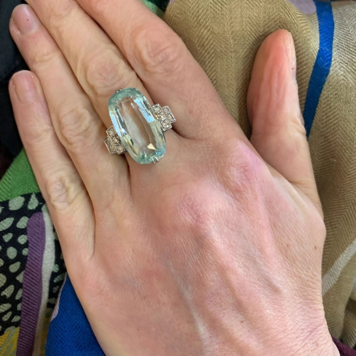 Bague Art Déco en platine, aigue - marine et diamants - Castafiore