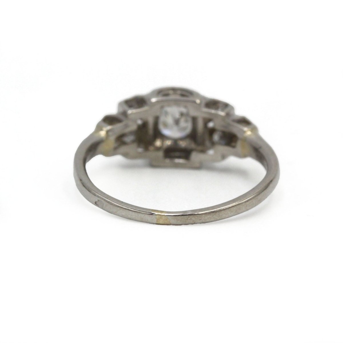 Bague Art Déco en platine et diamants - Castafiore