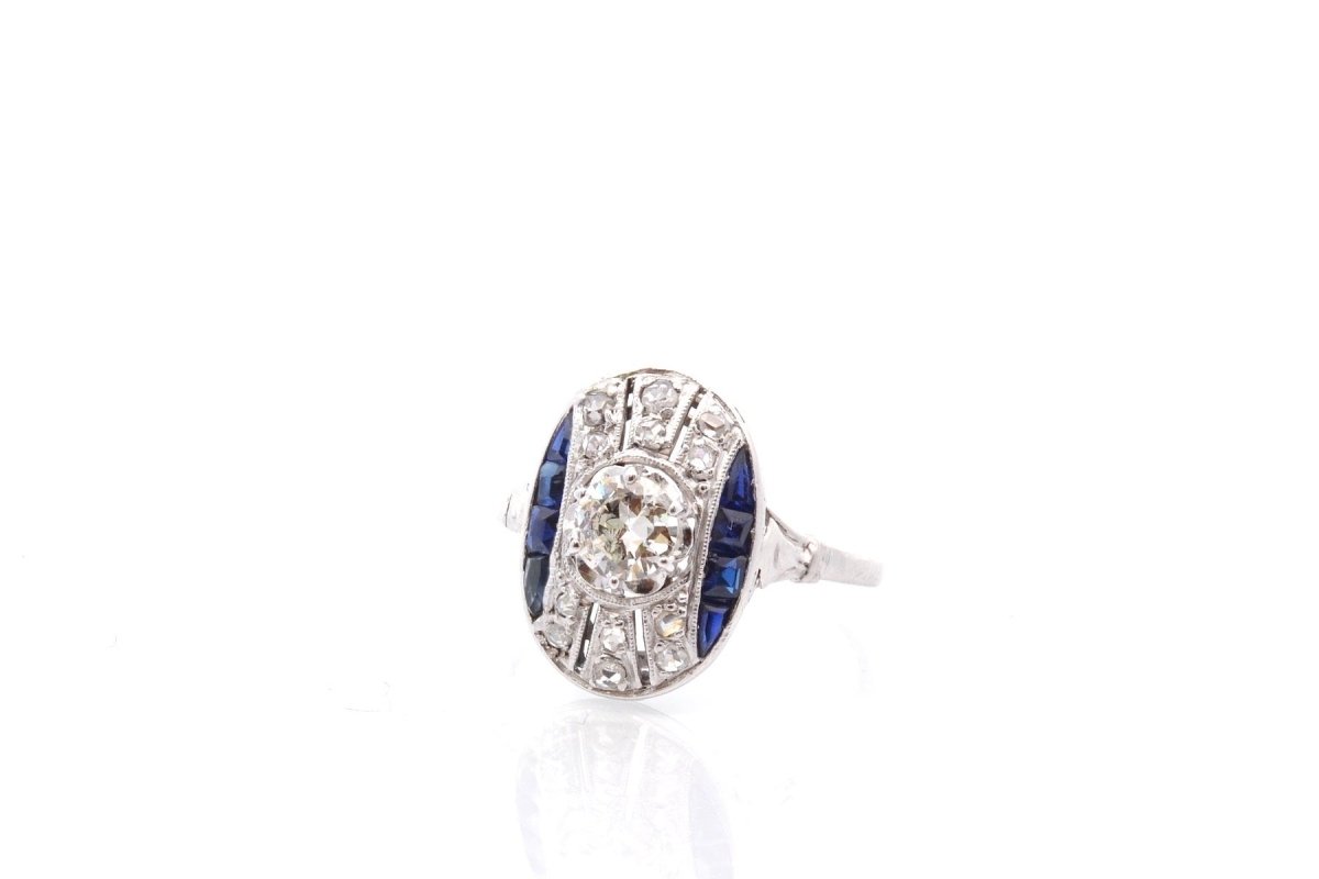 Bague art déco en platine et diamants saphirs - Castafiore