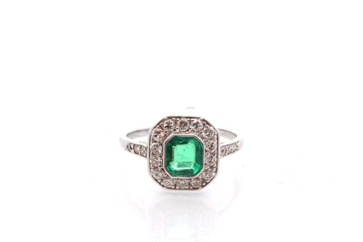 Bague art déco en platine et émeraude - Castafiore