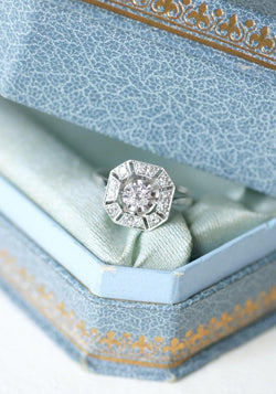 Bague Art Déco Octogonale Diamants 0,60 Ct - Castafiore