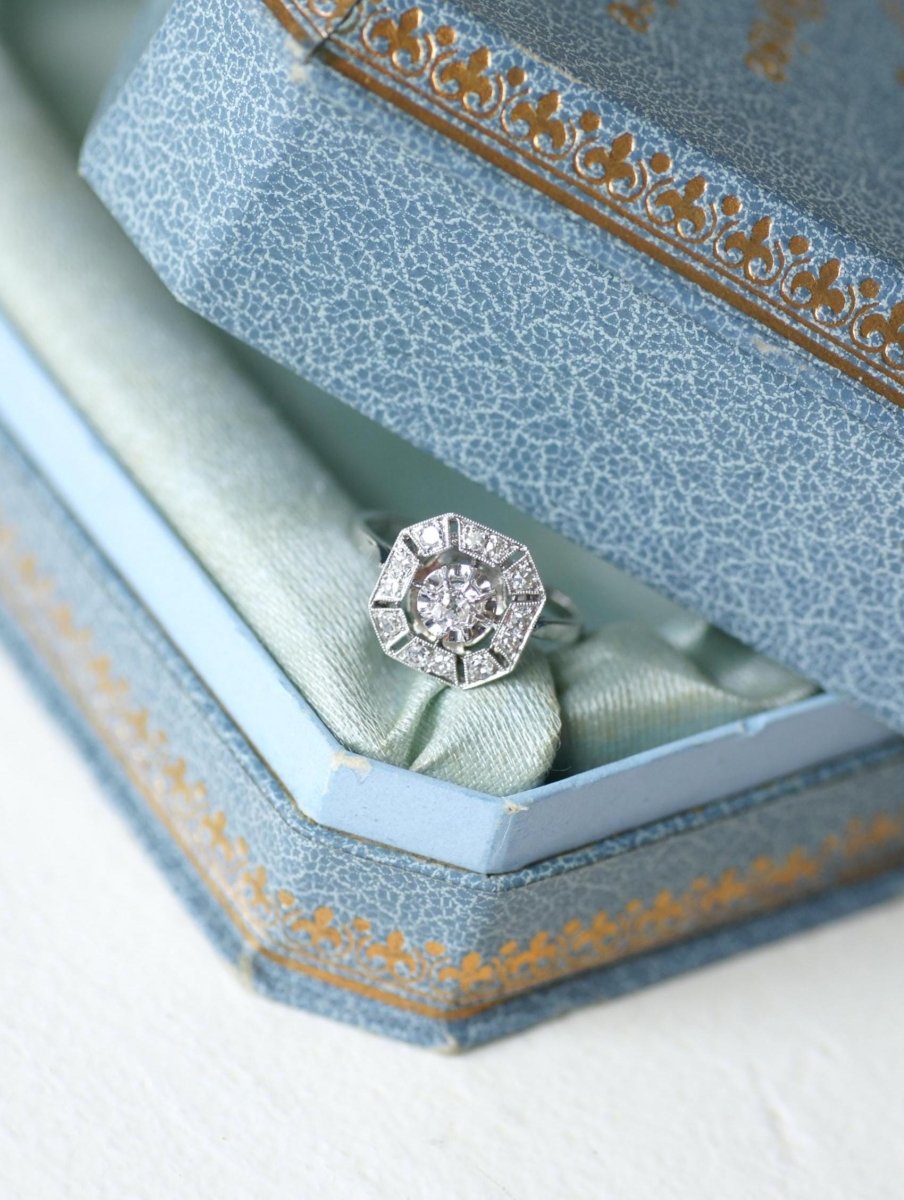 Bague Art Déco Octogonale Diamants 0,60 Ct - Castafiore