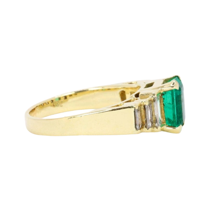 Bague Art Deco or jaune diamants emeraude colombienne Muzo 1,9 carat - Castafiore
