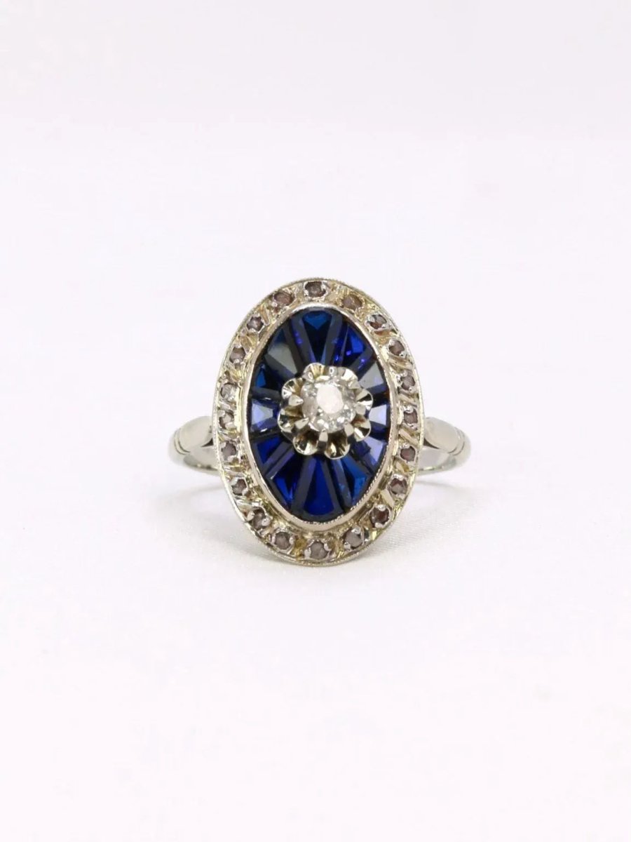Bague Art Déco ovale saphirs diamants - Castafiore
