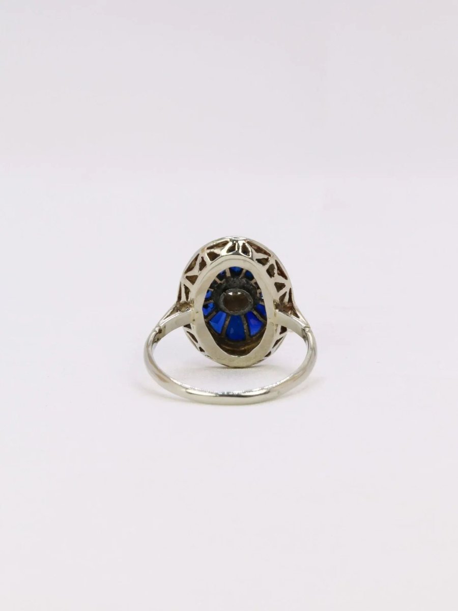 Bague Art Déco ovale saphirs diamants - Castafiore