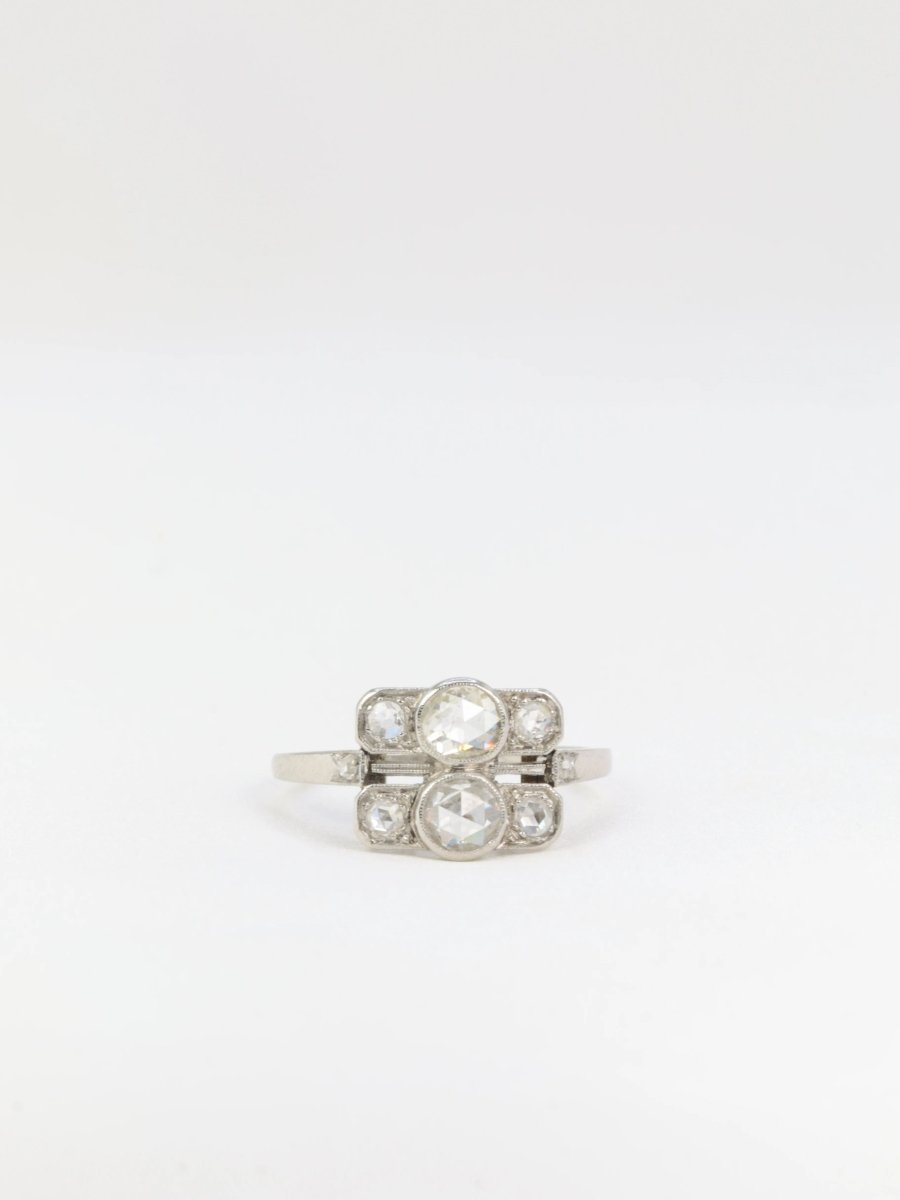Bague Art Déco Platine et Diamants Taillés en Rose - Castafiore