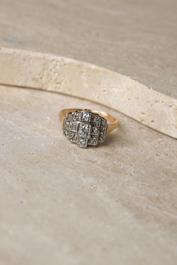 Bague Art Déco Tank Escalier Diamants - Castafiore
