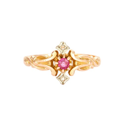 Bague Art Nouveau en or rose et platine avec rubis et diamants - Castafiore