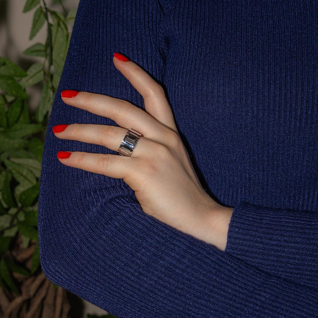 Bague Bandeau CARTIER en or blanc - Castafiore