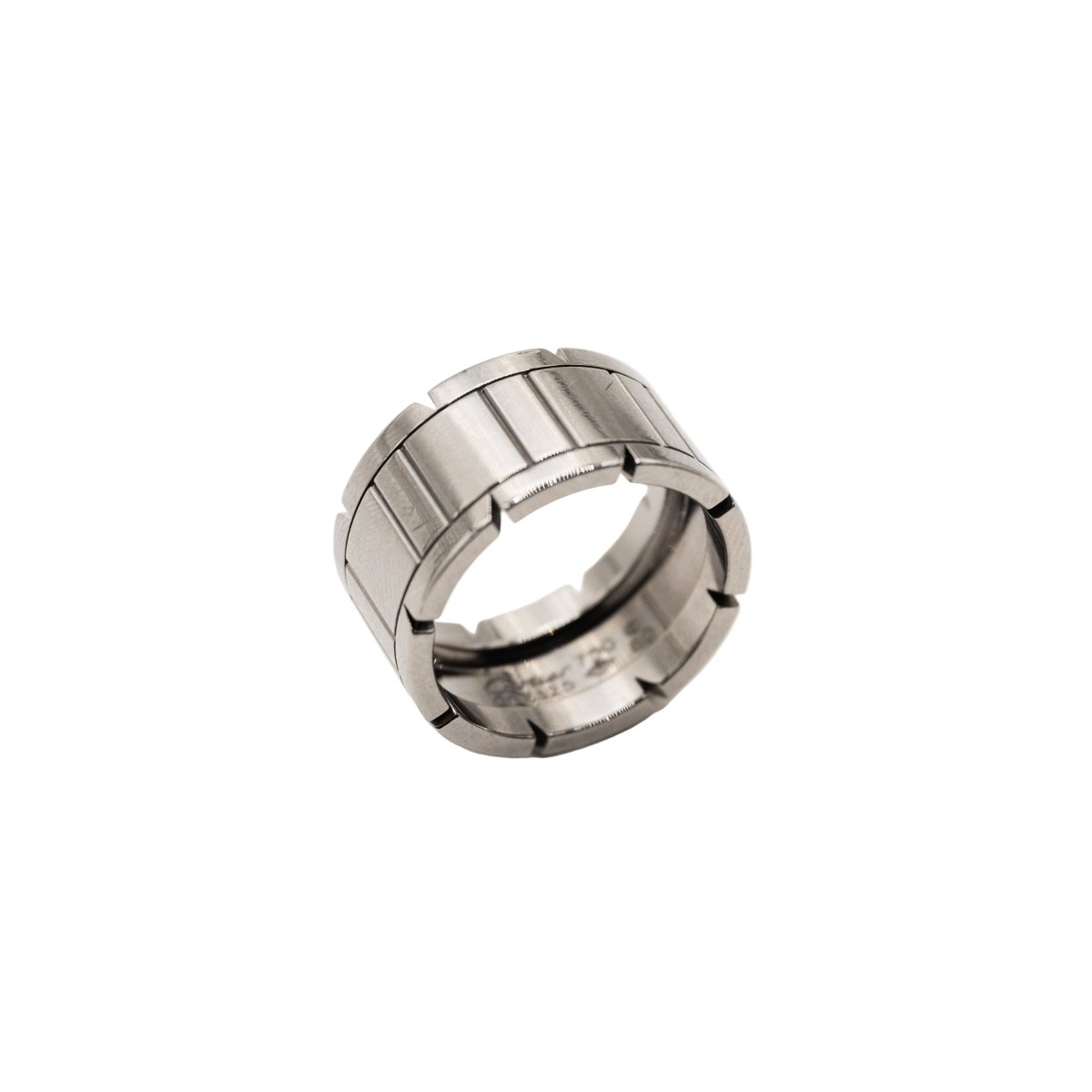 Bague Bandeau CARTIER "Tank" grand modèle en or blanc - Castafiore