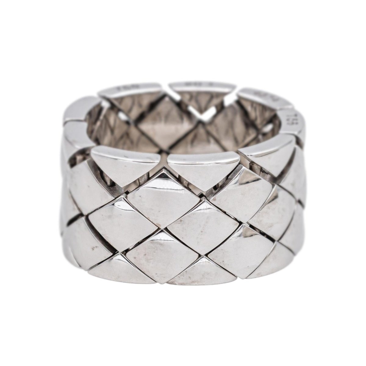 Bague Bandeau CHANEL "Matelassé" en or blanc - Castafiore
