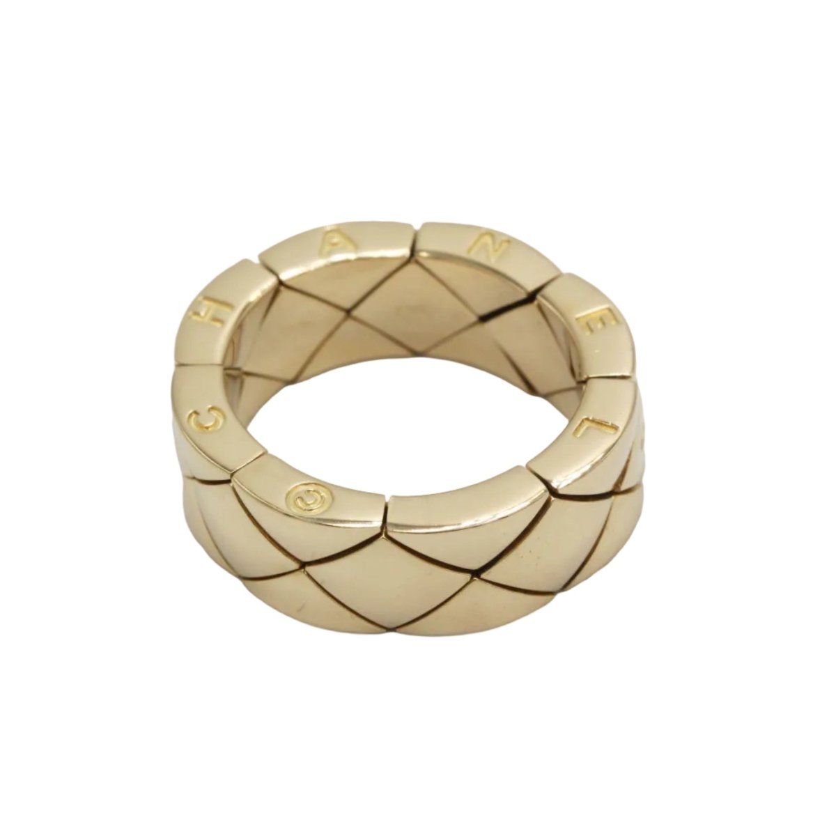 Bague Bandeau CHANEL "Matelassée" en or jaune - Castafiore