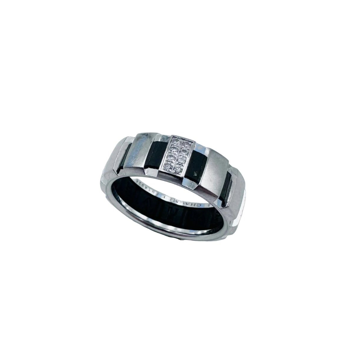 Bague Bandeau CHAUMET "Class One" en or blanc, diamants et caoutchouc - Castafiore