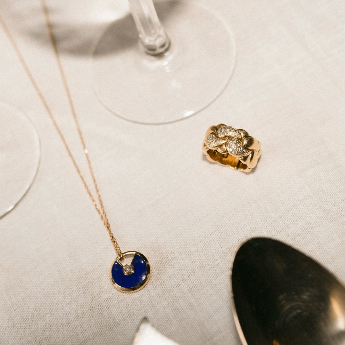 Bague Bandeau CHOPARD "Casmir" en or jaune et diamants - Castafiore