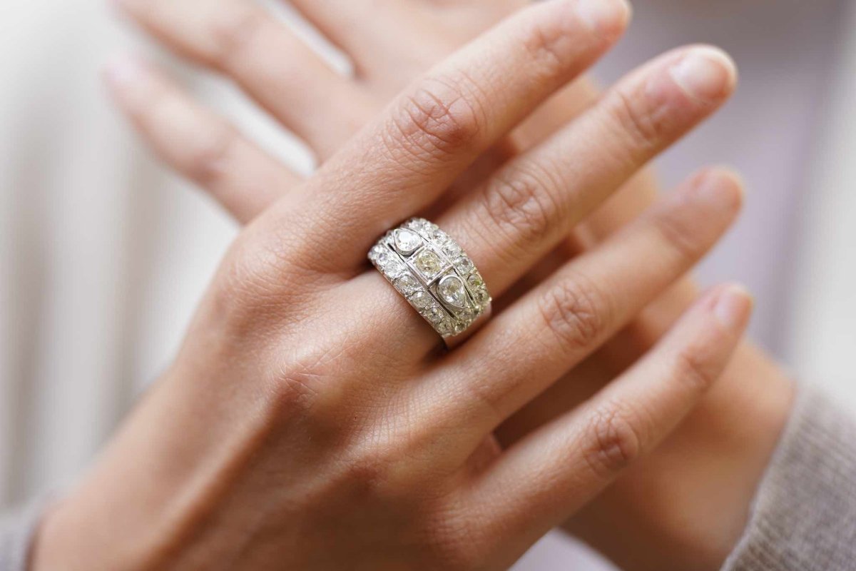 Bague bandeau diamants en or blanc 18k - Castafiore