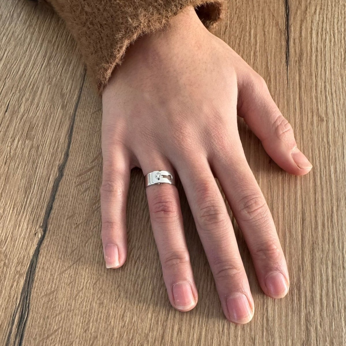 Bague Bandeau DINH VAN "Serrure" en or blanc et diamant - Castafiore