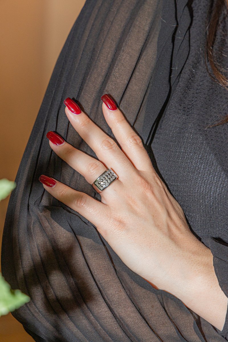 Bague bandeau en or blanc et diamant - Castafiore