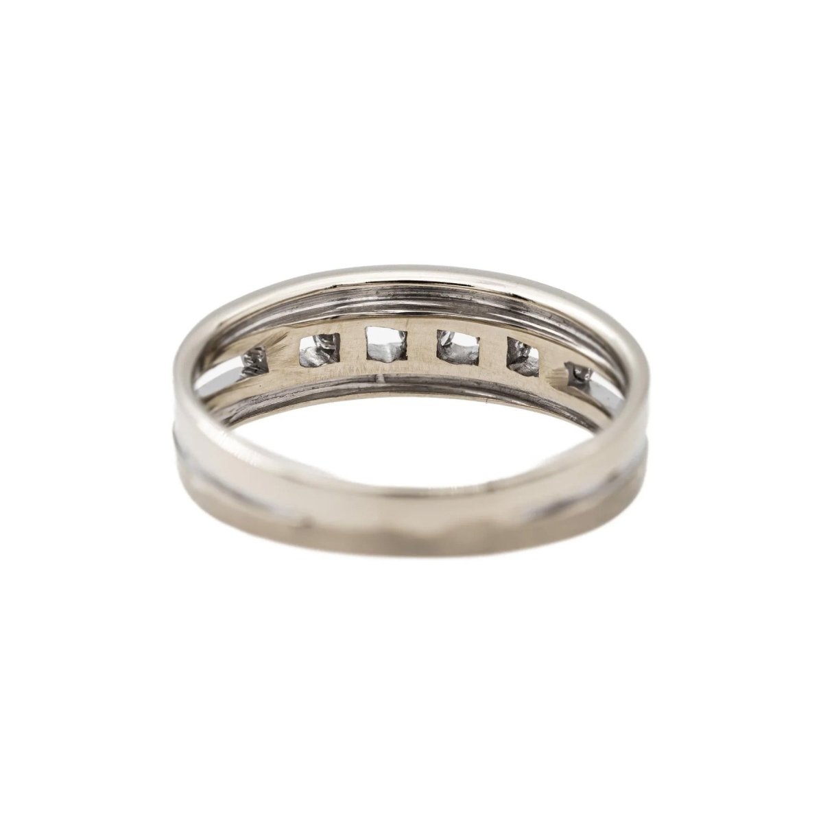 Bague Bandeau en or blanc et diamants - Castafiore