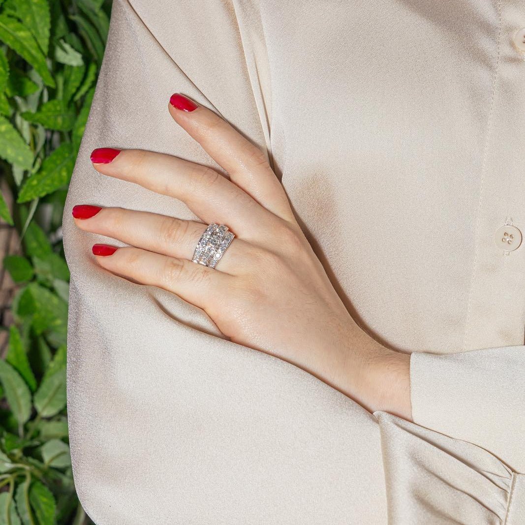 Bague Bandeau en or blanc et diamants - Castafiore